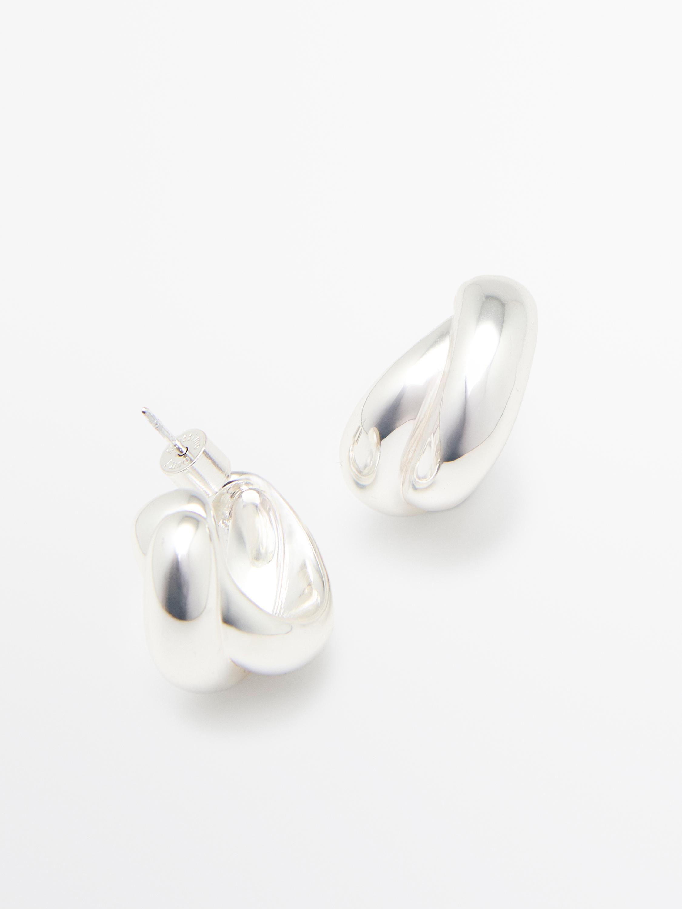 Boucles d'oreilles anneaux enveloppantes